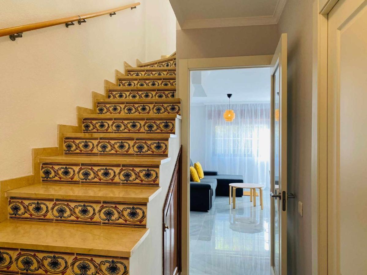 Bonita Casa Centrica Con Piscina & Parking Appartamento Torremolinos